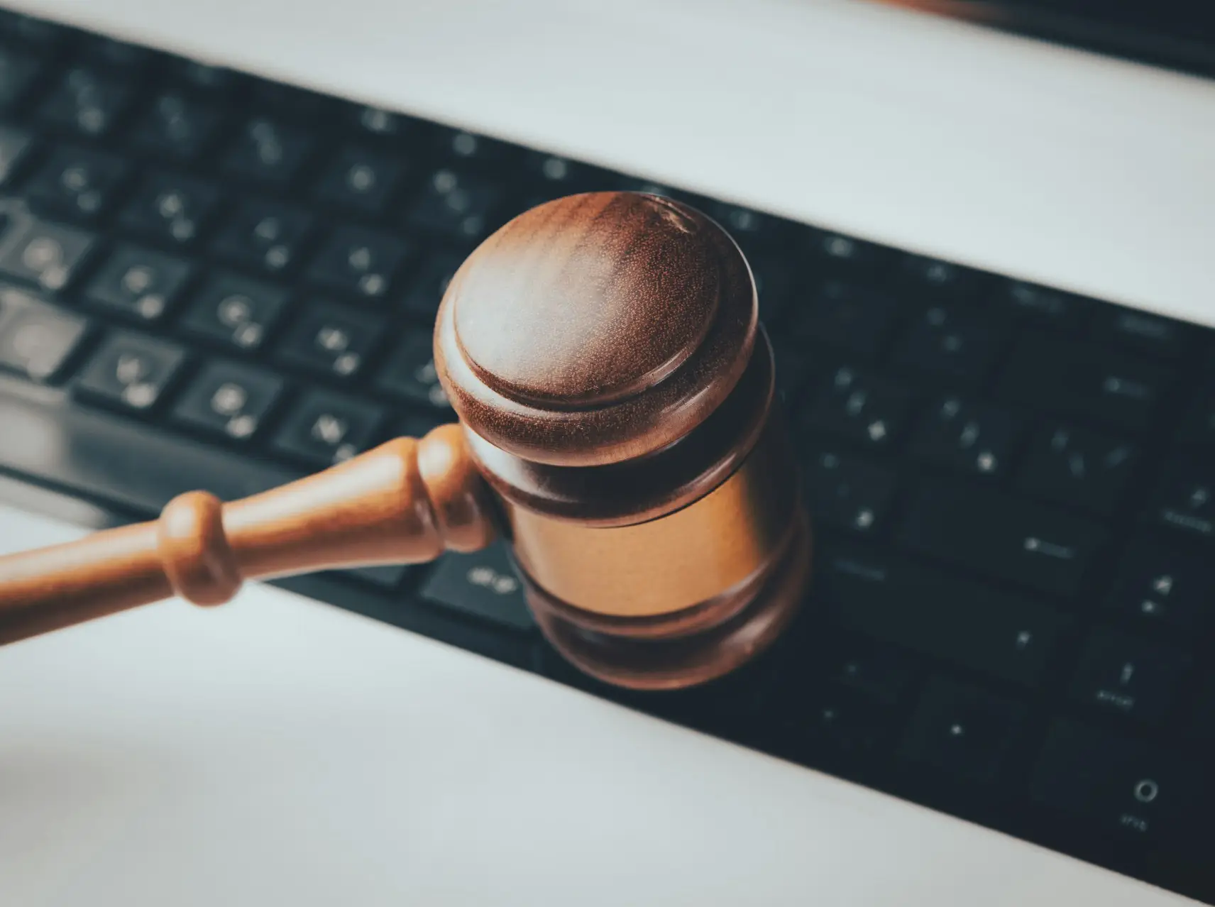 Agile Projekte mit Fremdpersonal – Eine Einführung in rechtliche Risiken und Lösungsansätze